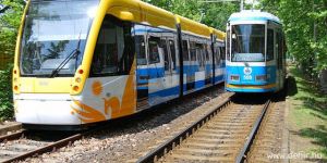 Már a városban mozog a 2-es villamos