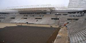 There are headlights already in the Stadium at the Big Forest