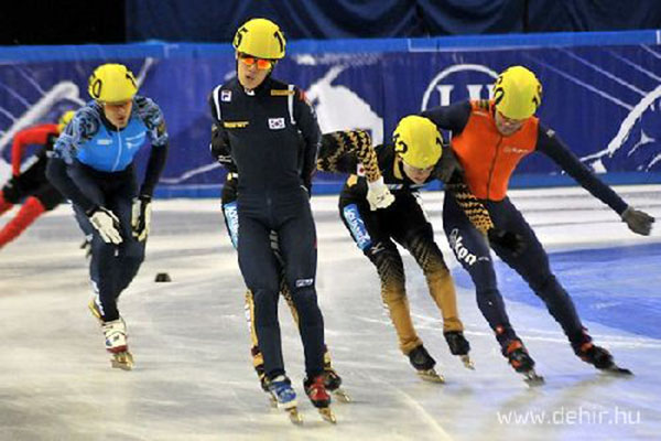 Gyorskorcsolya vb Debrecenben